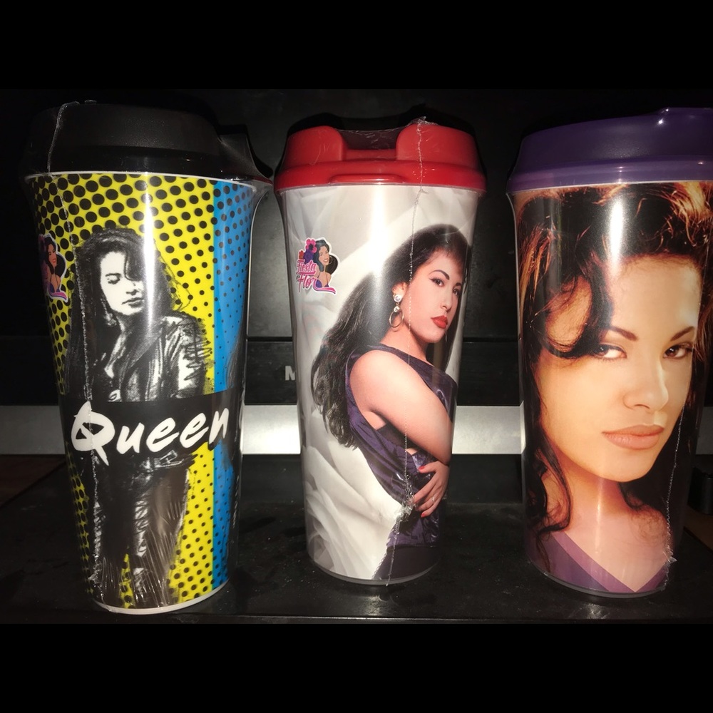 Selena cups